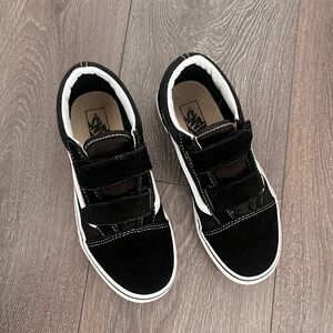 Kids vans shoes